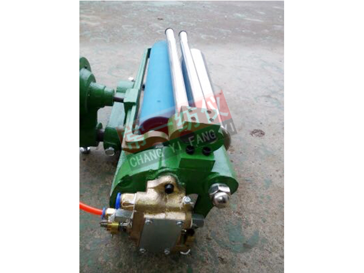 TM11電動吸邊器