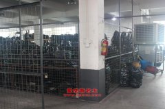 駿翔YJX5160TXS洗掃車用的康明斯ISDe210 40發動機的配件及修理