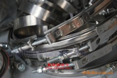 哈齒XP5092GXE吸糞車用的一汽CA6DE3-16E3發動機的配件及修理