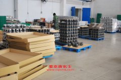 程力威CLW5310GLYC瀝青運輸車用的一汽CA6DE2-22發(fā)動機的保養(yǎng)及配件