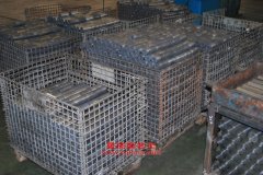 三富DFM2320WX1廂式低速貨車用的萊動LL480QB發(fā)動機的保養(yǎng)及配件