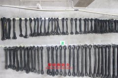 新飛XKC5230XYN4L煙花爆竹專用運輸車用的康明斯ISDe245 40發動機的保養及配件