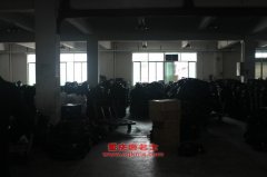 精功ZJZ5240CCYDPT7AZ3倉(cāng)柵式運(yùn)輸車(chē)用的玉柴YC6L290-33發(fā)動(dòng)機(jī)的配件及修理