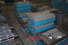 瑞麒SQR7160PHEVJ18插電式混合動力轎車用的奇瑞SQRE4G16發動機的配件及大修