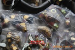 星達(dá)XXQ3251EQZ6自卸汽車(chē)用的康明斯C230 20發(fā)動(dòng)機(jī)的配件及維修