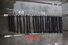 冰花YSL3258DLPJB-24自卸汽車用的濰柴WP10.290E32發動機的配件及保養