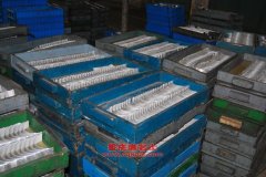 上環(huán)SHW5160ZLJ自卸式垃圾車用的康明斯ISBE185 30發(fā)動(dòng)機(jī)的配件及維修