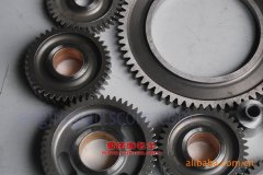 福建FJ6120WA3豪華臥鋪客車用的玉柴YC6L330-30發動機的配件及維修