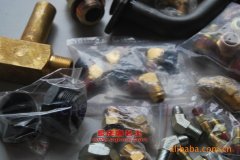 常隆YS6129客車用的濰柴WP10.336N發動機的配件及維修